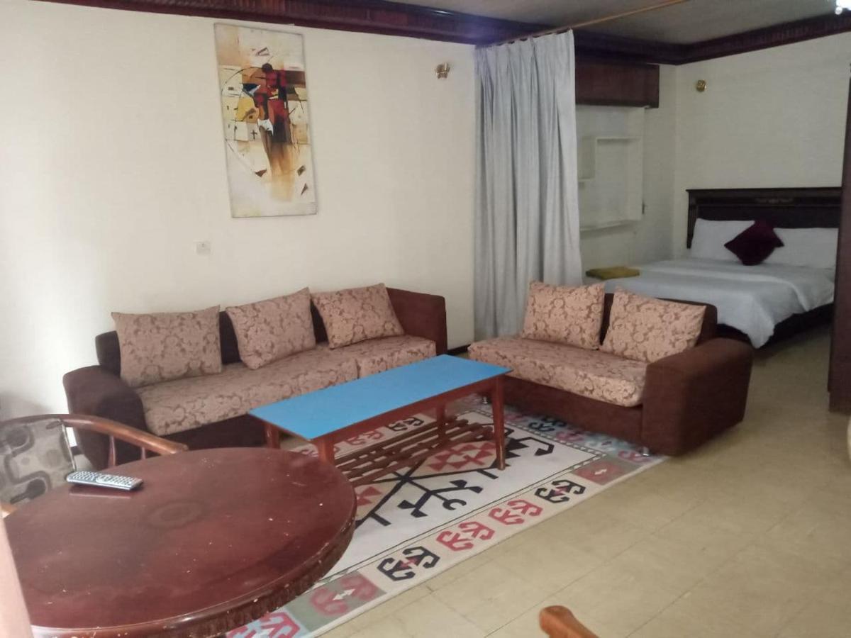 Lucy Guest House 아디스아바바 외부 사진