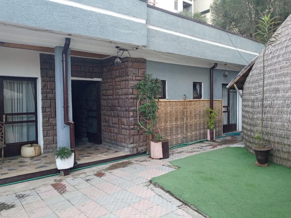 Lucy Guest House 아디스아바바 외부 사진